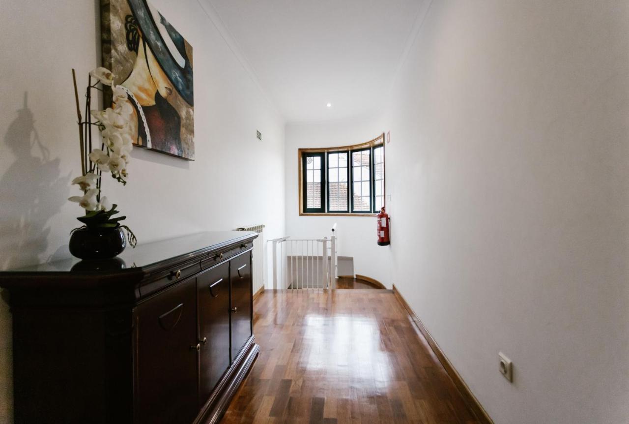 吉马良斯Casa Da Calcada II公寓 外观 照片